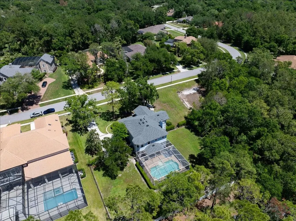 5913 Flatwoods Manor Circle Lithia FL 33547