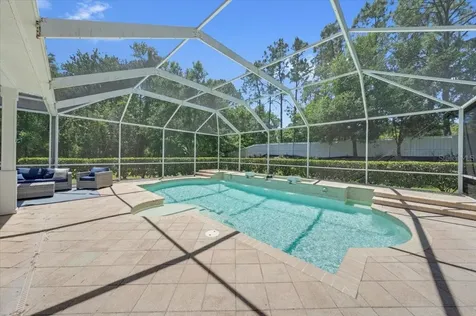 5913 Flatwoods Manor Circle Lithia FL 33547
