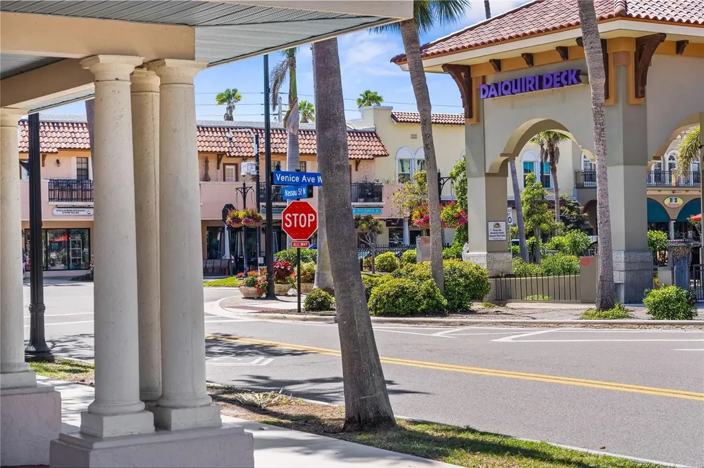 1150 Tarpon Center Drive Venice FL 34285