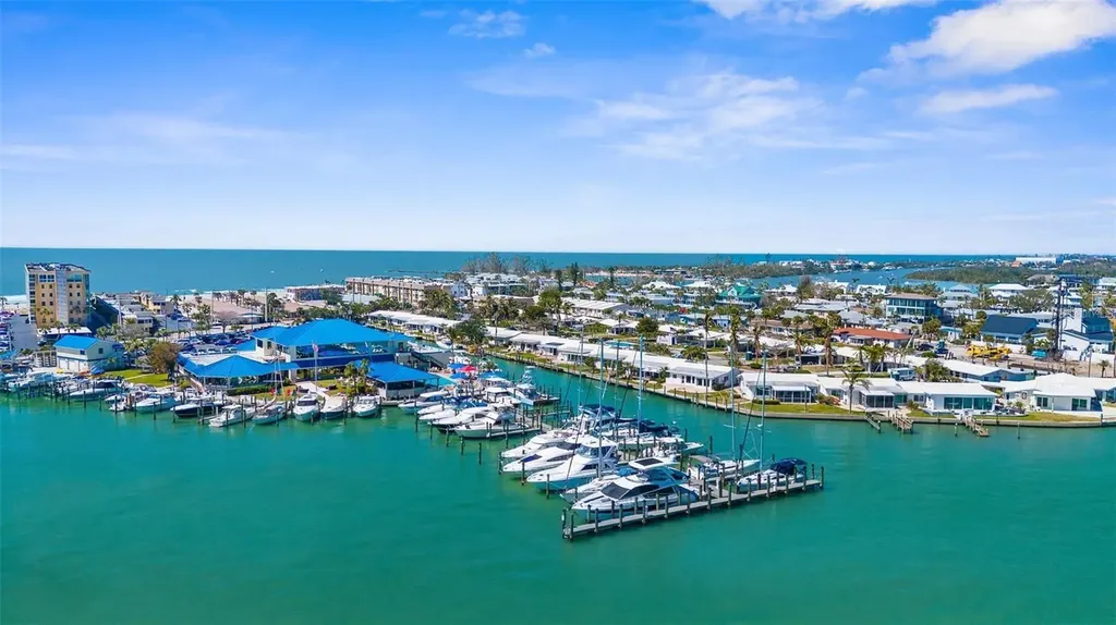 1150 Tarpon Center Drive Venice FL 34285