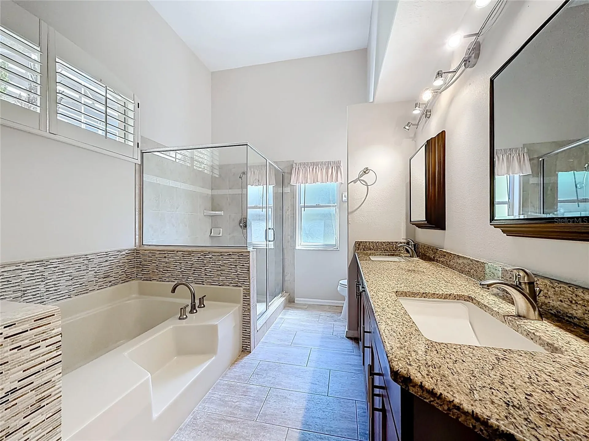 848 Crepe Myrtle Circle Apopka FL 32712