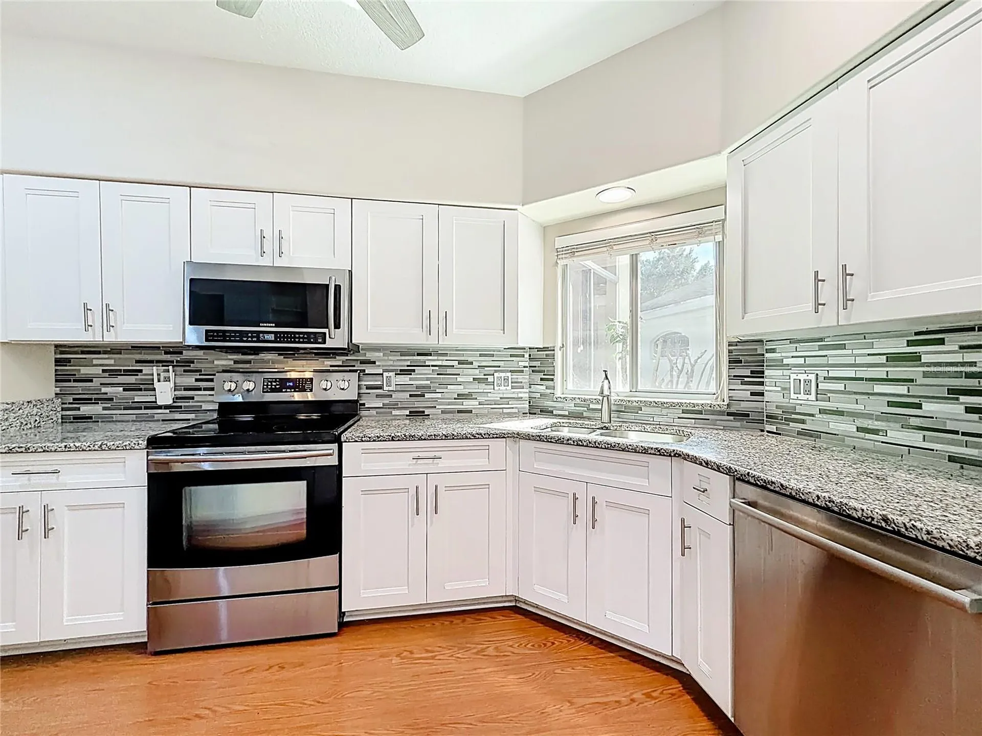 848 Crepe Myrtle Circle Apopka FL 32712