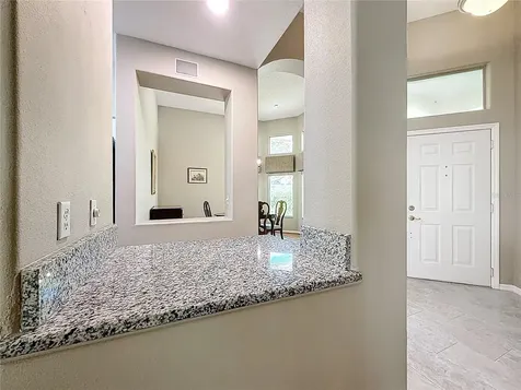 848 Crepe Myrtle Circle Apopka FL 32712