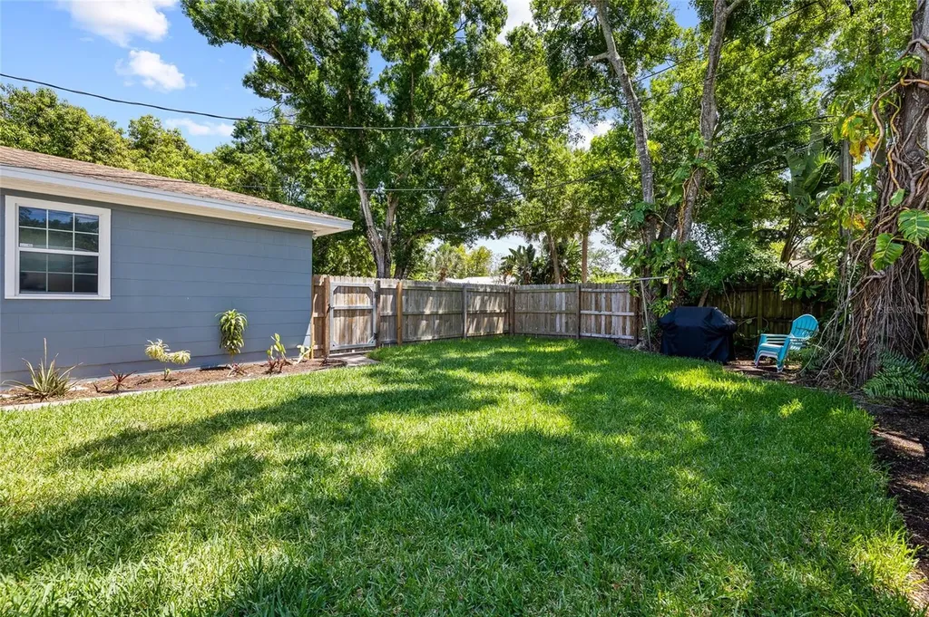 4650 2nd Avenue S St Petersburg FL 33711
