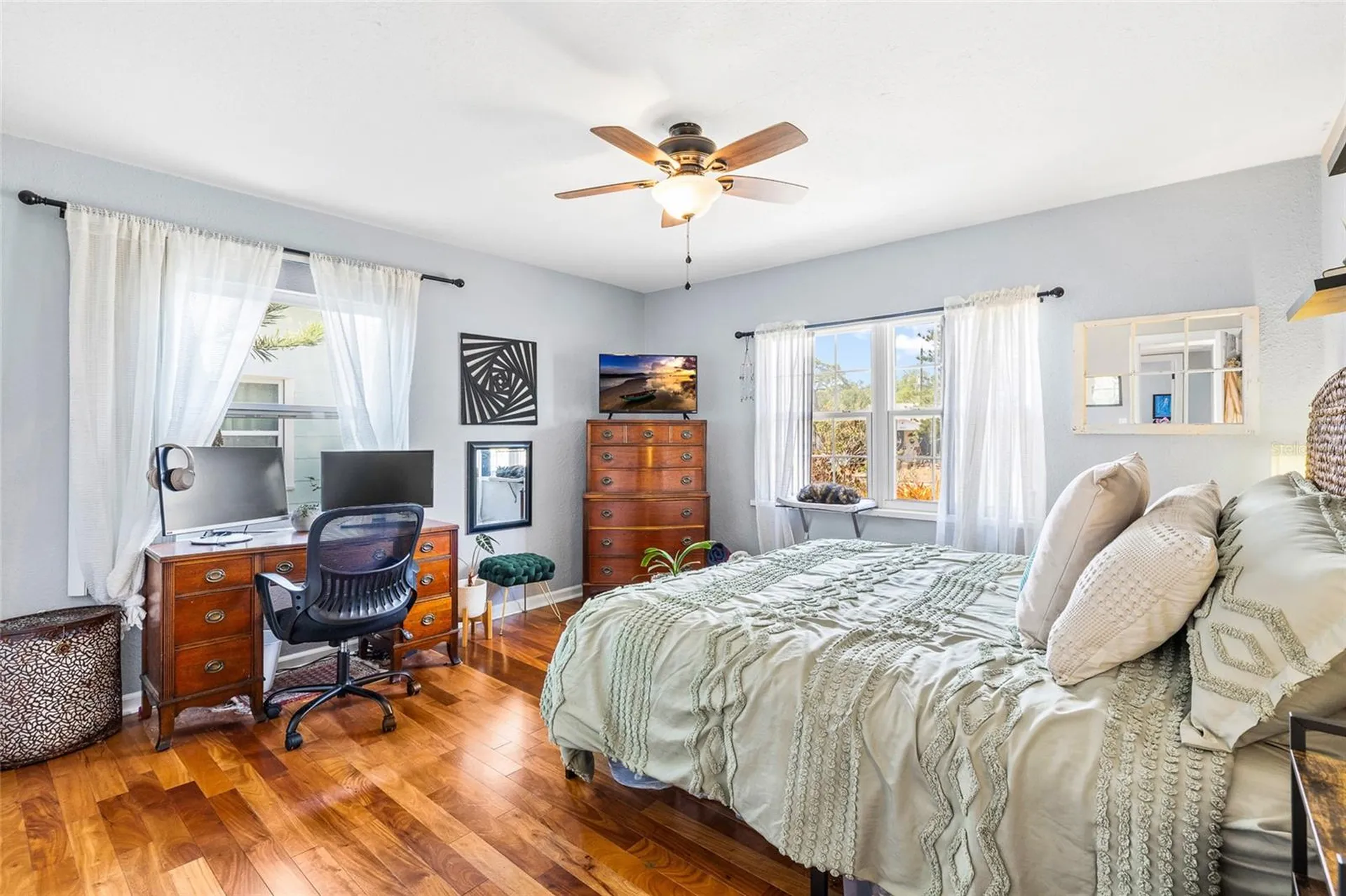 4650 2nd Avenue S St Petersburg FL 33711