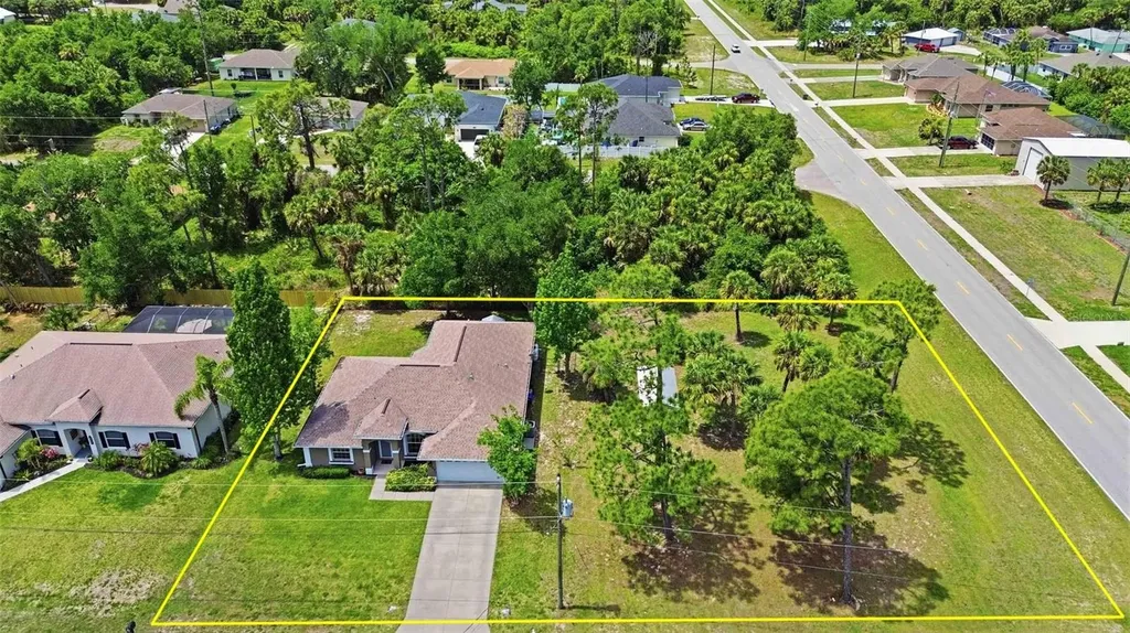 4027 Quaker Lane North Port FL 34288
