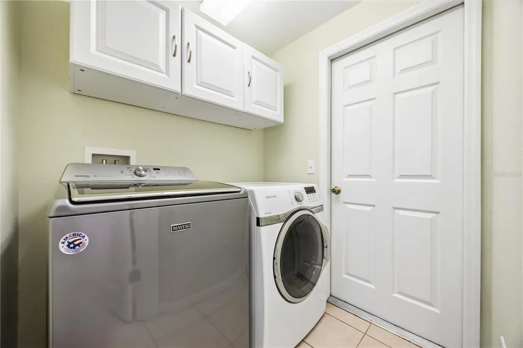 4027 Quaker Lane North Port FL 34288