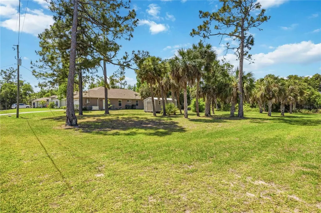 4027 Quaker Lane North Port FL 34288