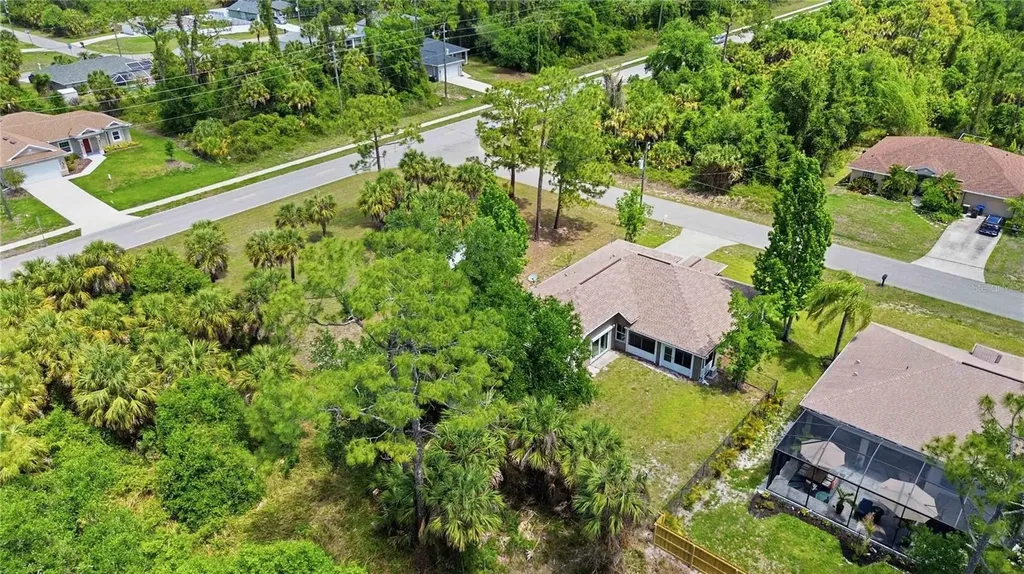 4027 Quaker Lane North Port FL 34288