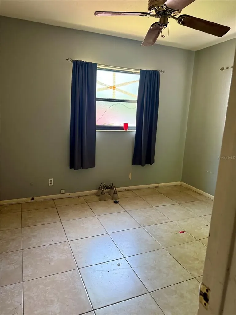 3018 W Aileen Street Tampa FL 33607