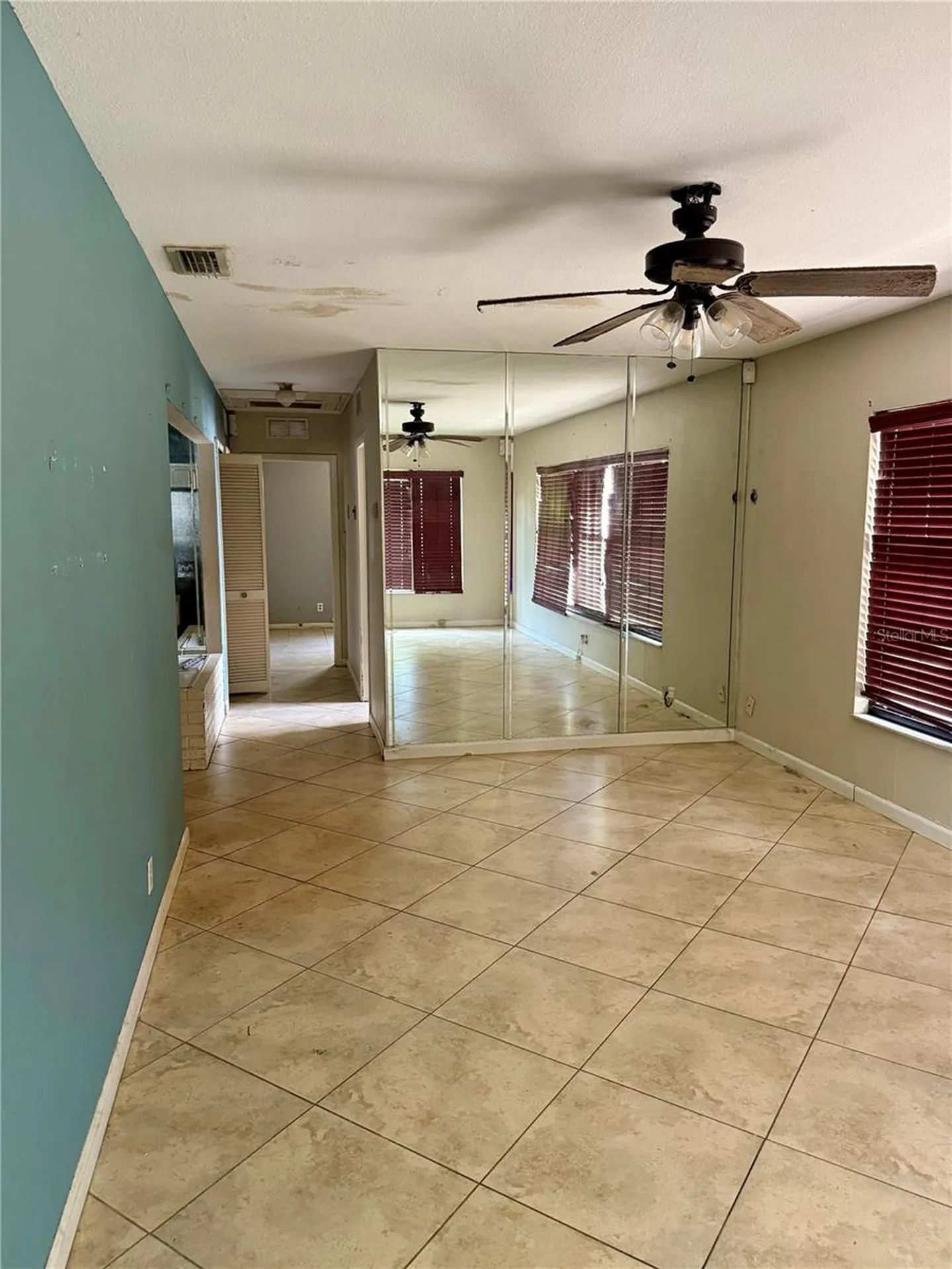 3018 W Aileen Street Tampa FL 33607