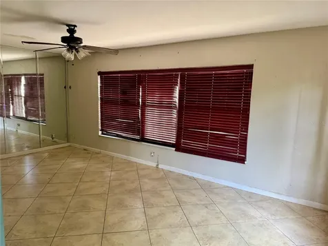 3018 W Aileen Street Tampa FL 33607