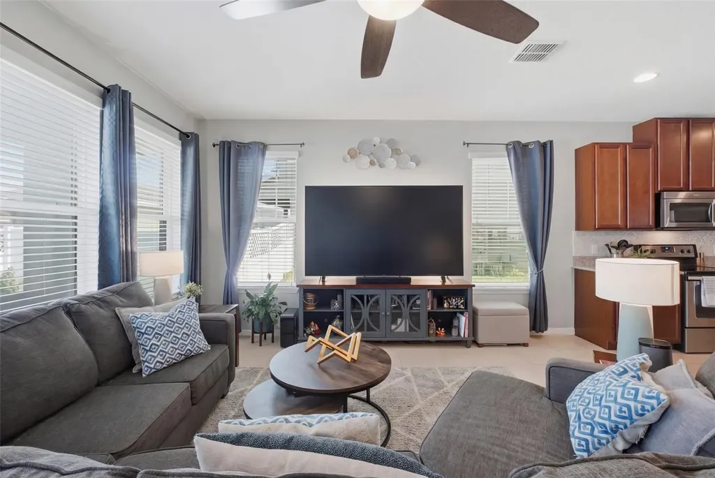 8170 Bluejack Oak Drive Winter Garden FL 34787