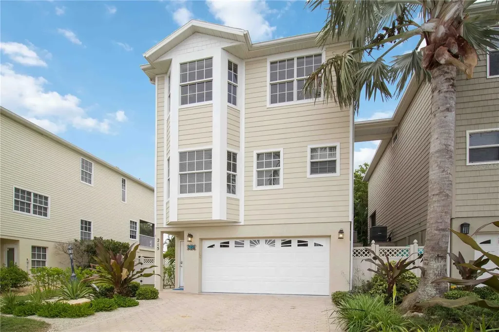 215 81st Street Holmes Beach FL 34217