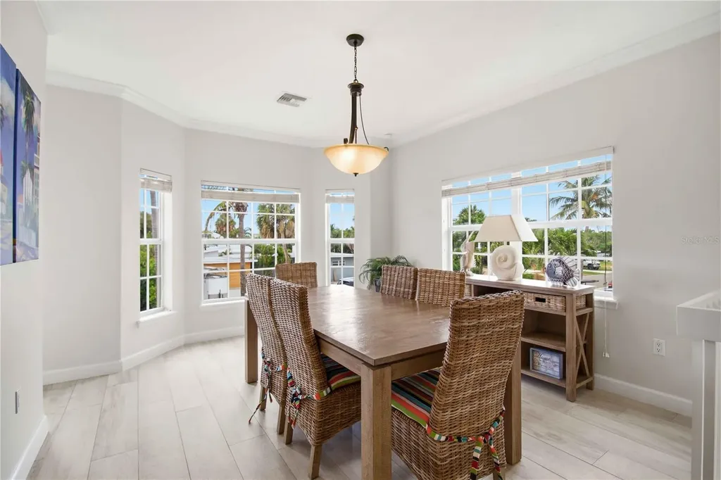 215 81st Street Holmes Beach FL 34217