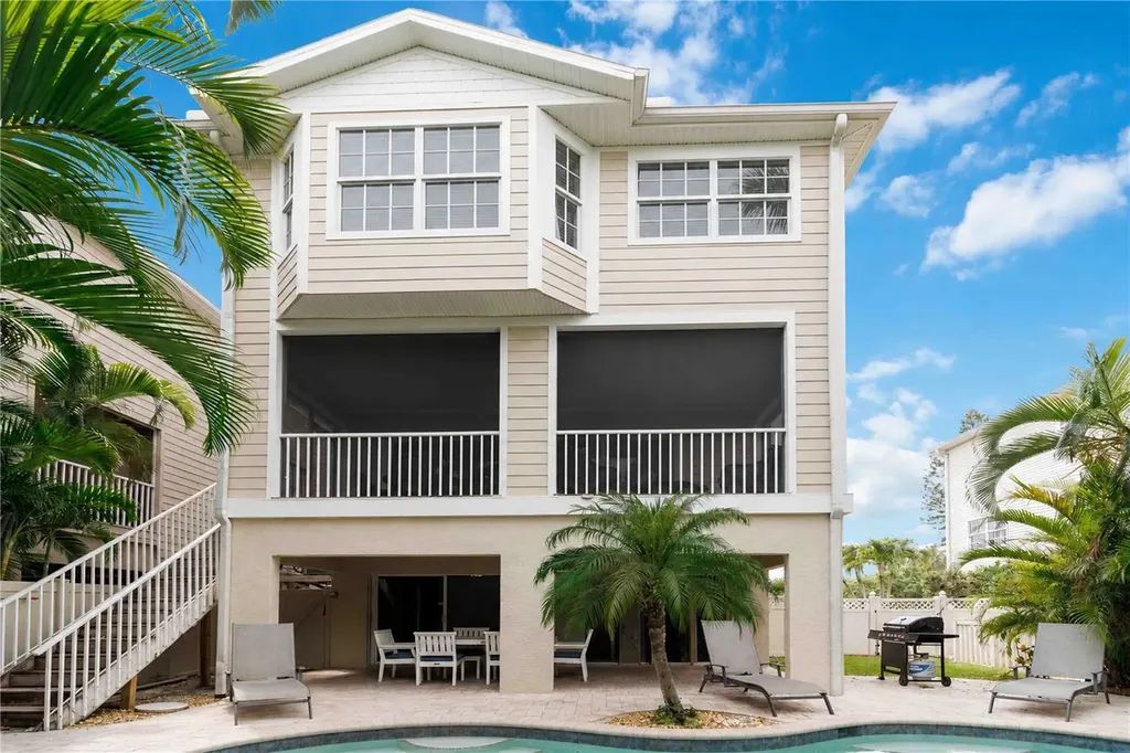 215 81st Street Holmes Beach FL 34217