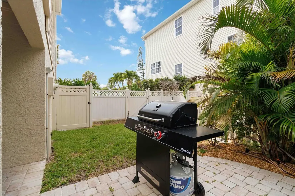 215 81st Street Holmes Beach FL 34217