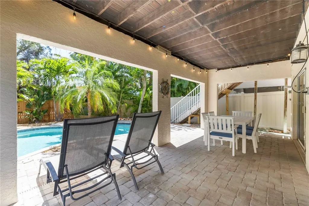 215 81st Street Holmes Beach FL 34217