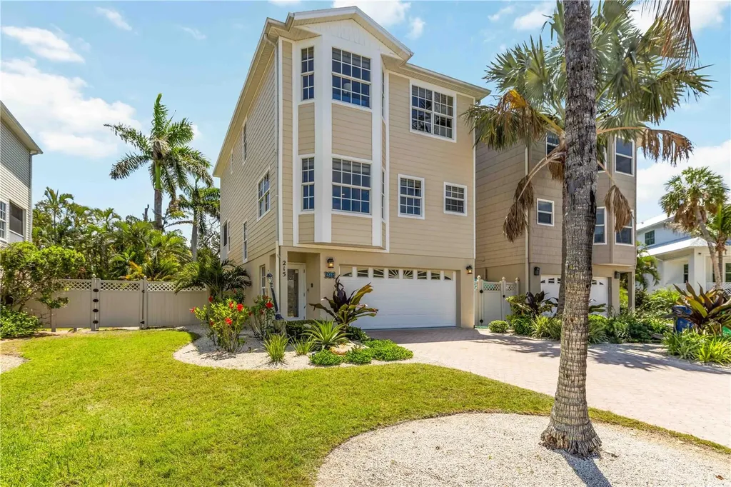 215 81st Street Holmes Beach FL 34217