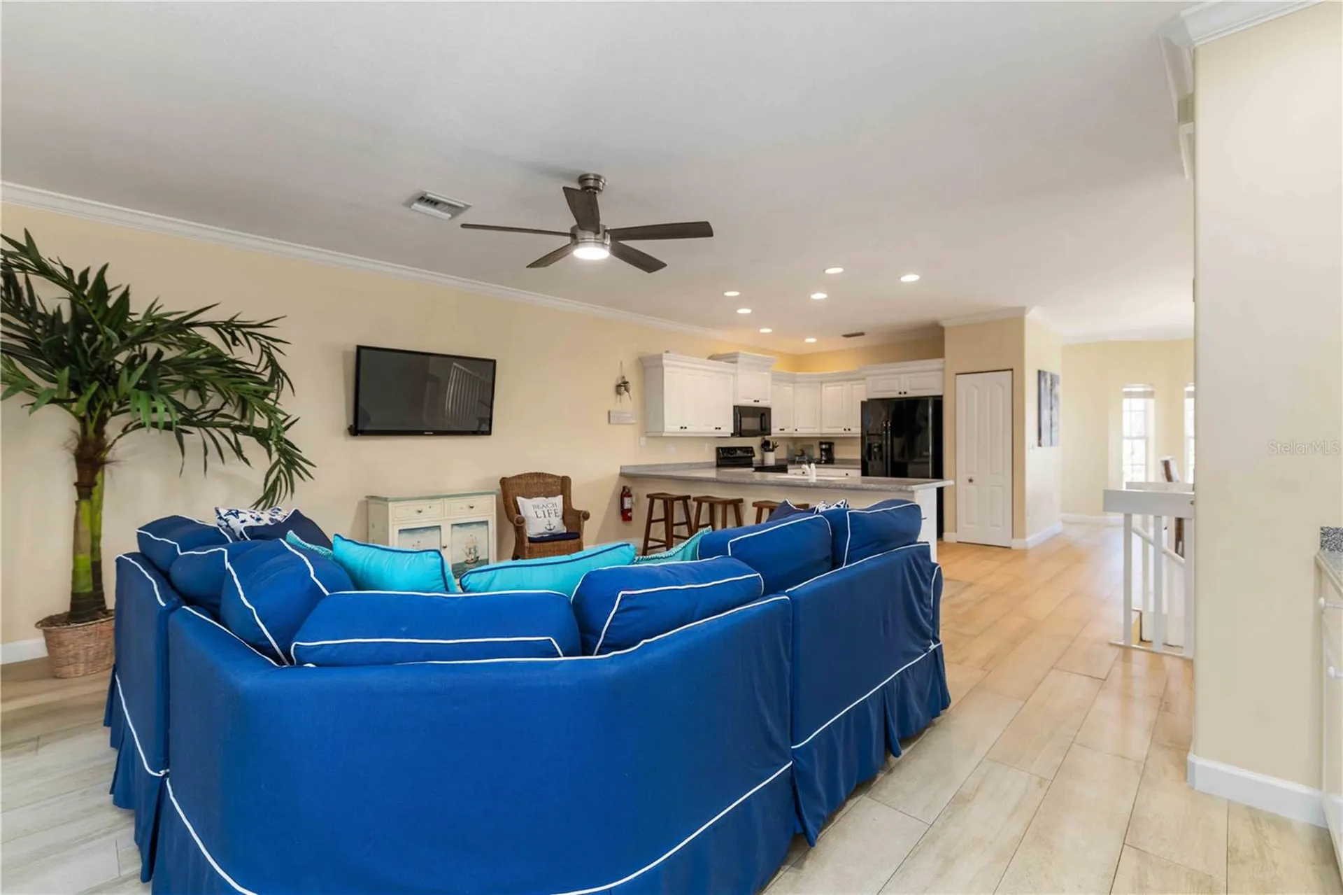 215 81st Street Holmes Beach FL 34217