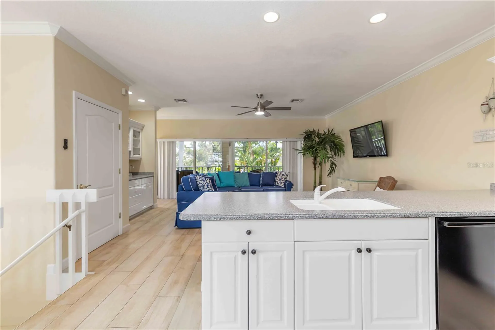 215 81st Street Holmes Beach FL 34217