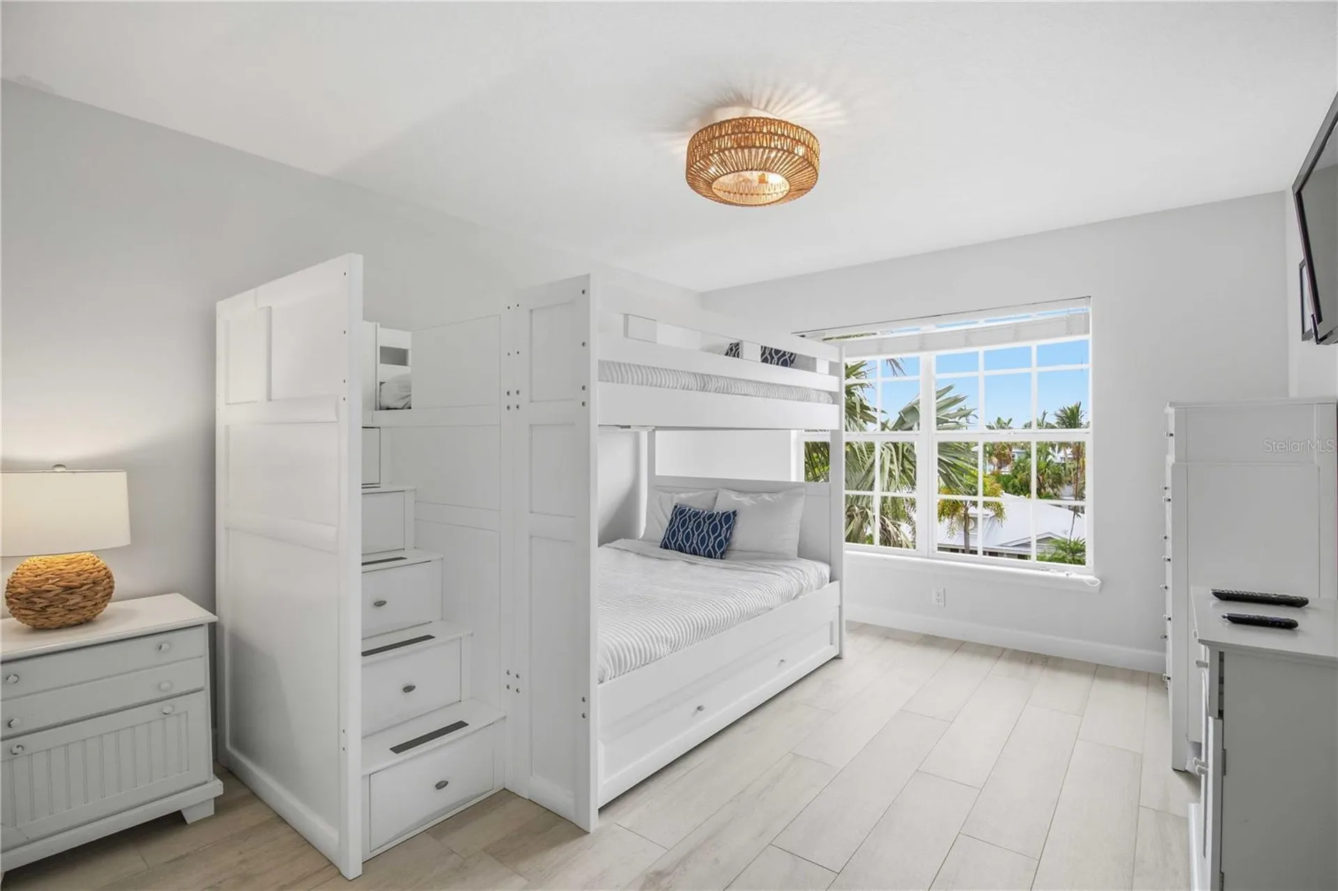 215 81st Street Holmes Beach FL 34217