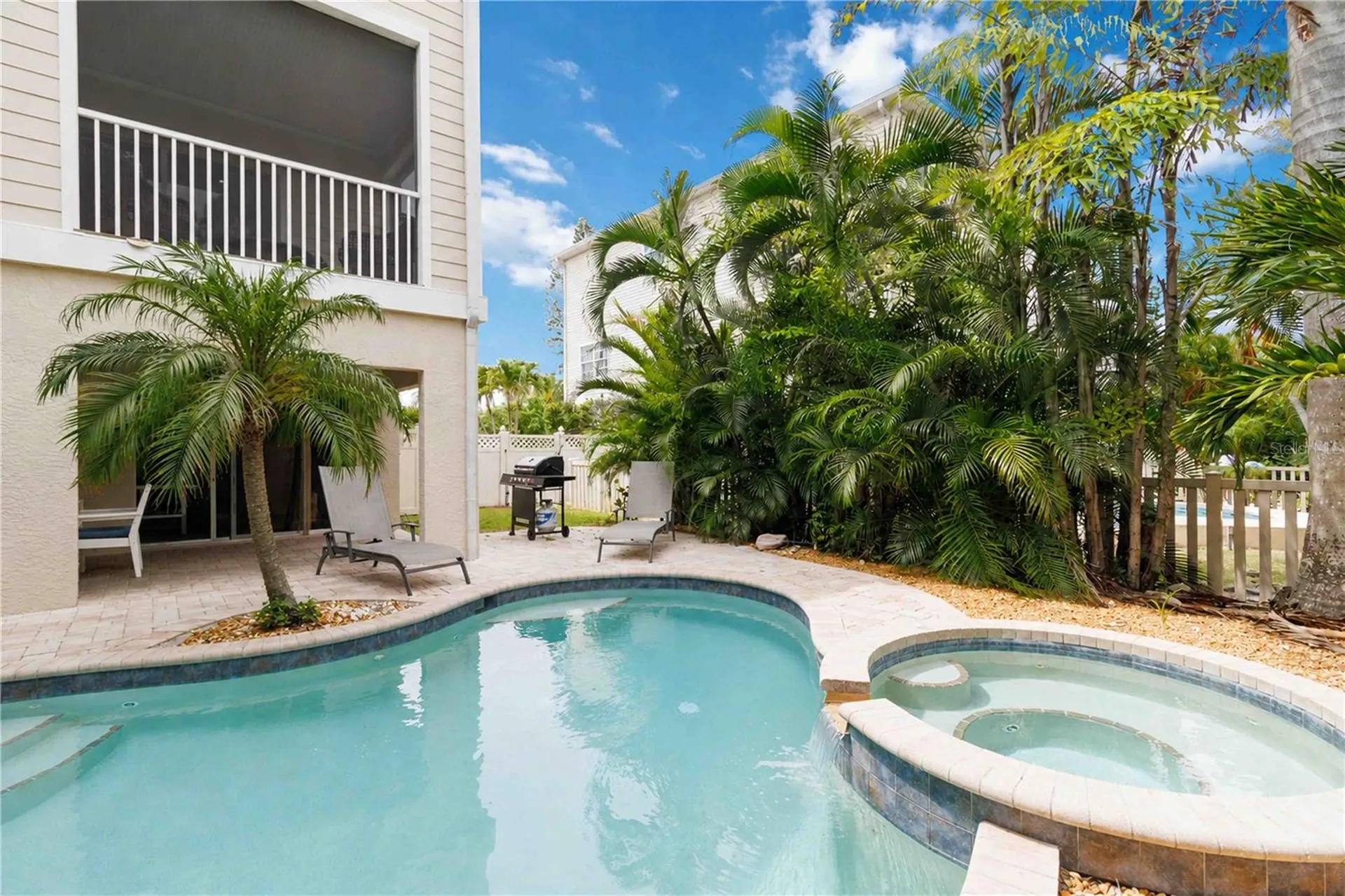 215 81st Street Holmes Beach FL 34217