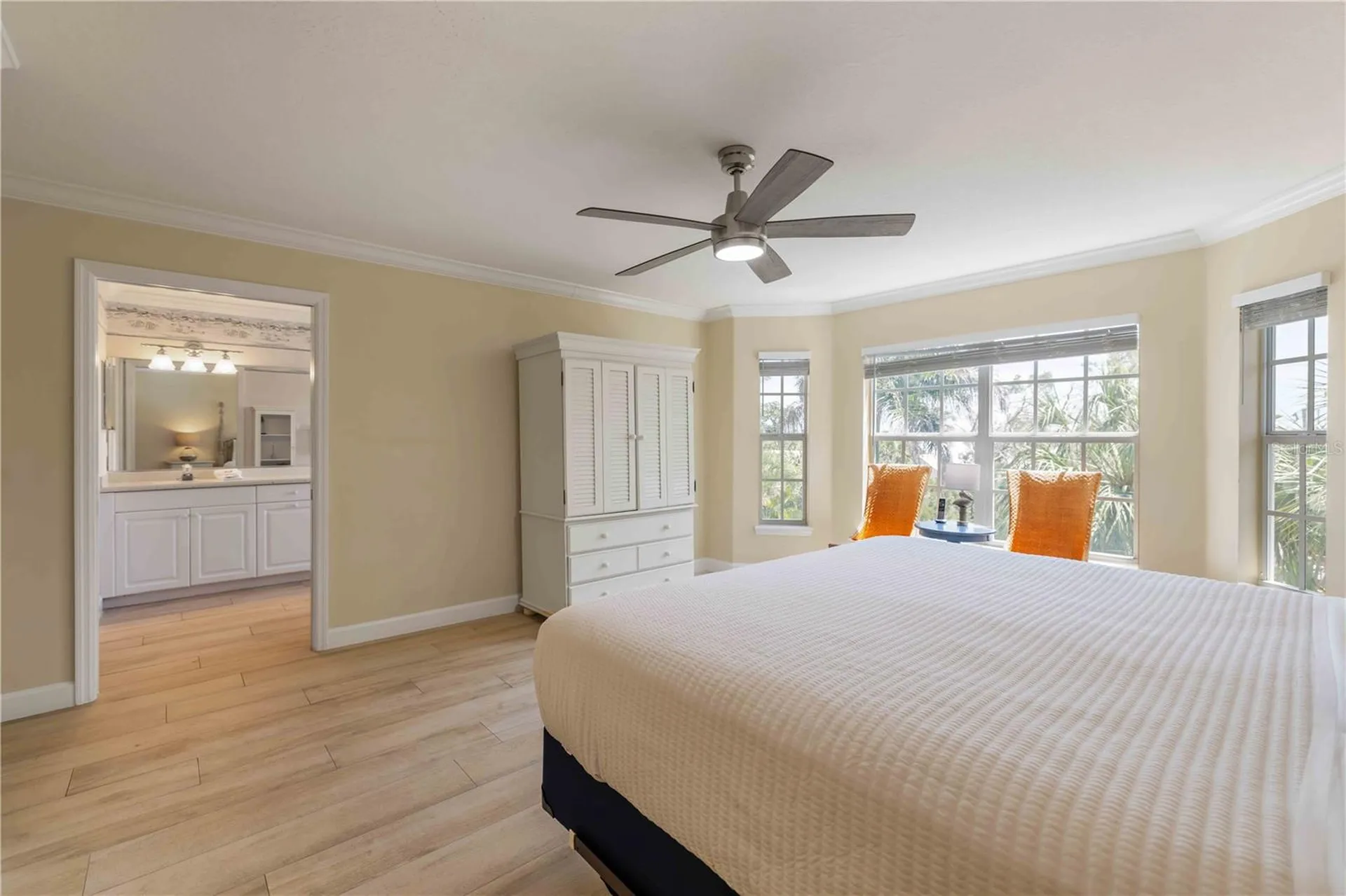 215 81st Street Holmes Beach FL 34217
