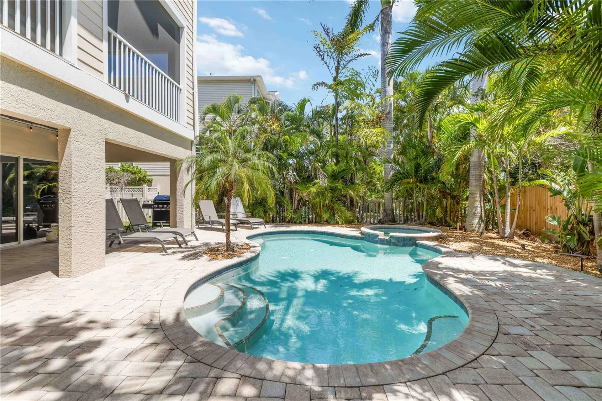 215 81st Street Holmes Beach FL 34217