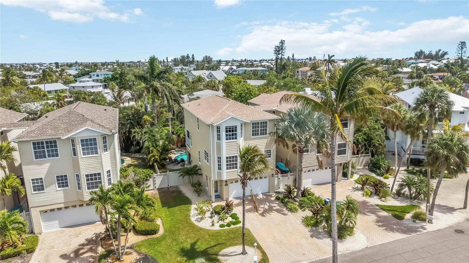 215 81st Street Holmes Beach FL 34217