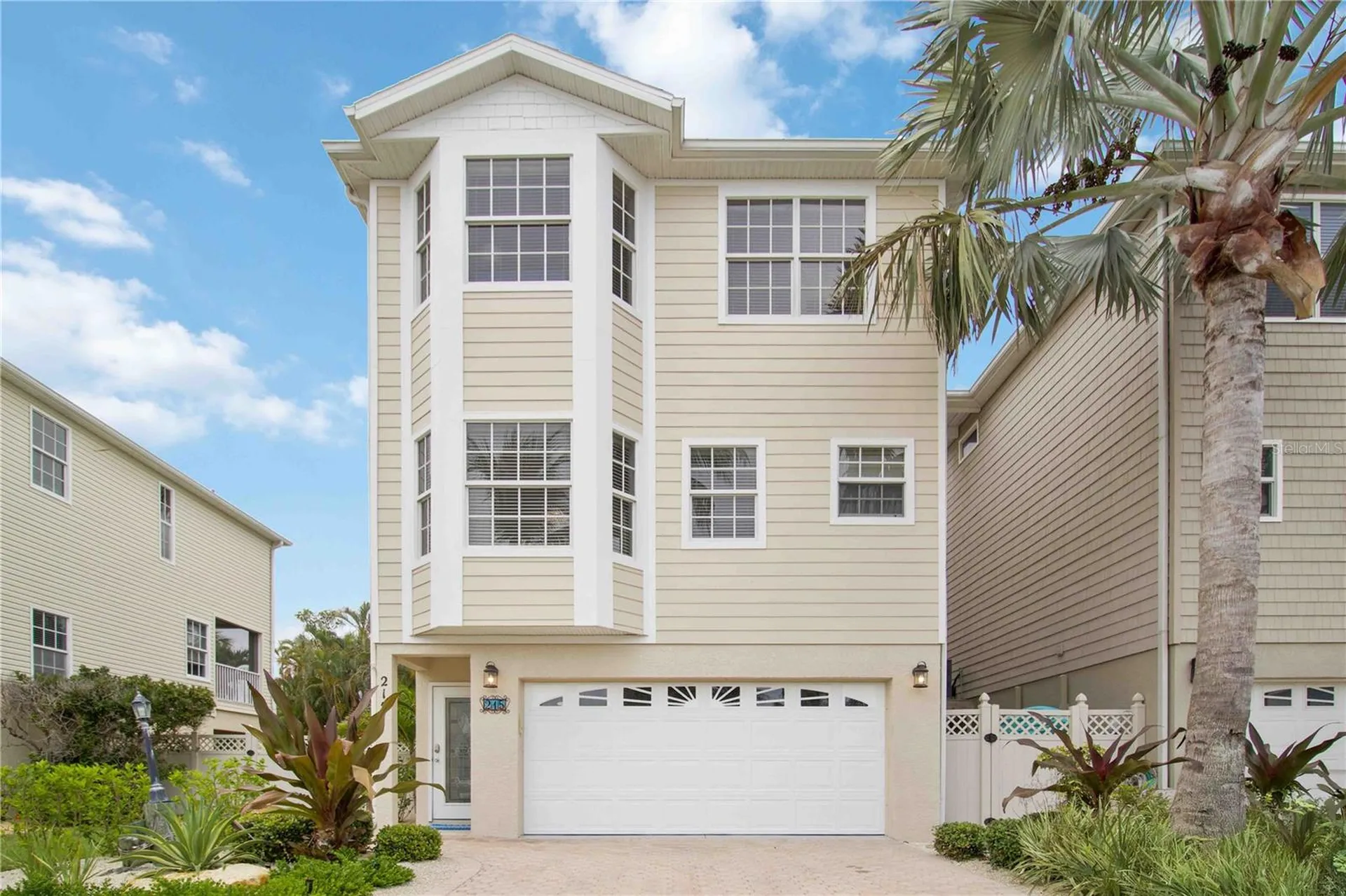 215 81st Street Holmes Beach FL 34217