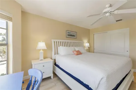 215 81st Street Holmes Beach FL 34217