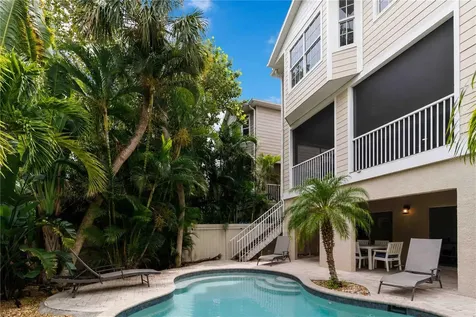 215 81st Street Holmes Beach FL 34217