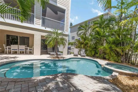 215 81st Street Holmes Beach FL 34217