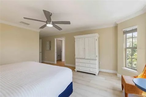 215 81st Street Holmes Beach FL 34217