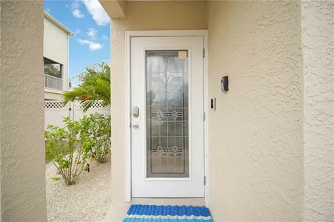 215 81st Street Holmes Beach FL 34217