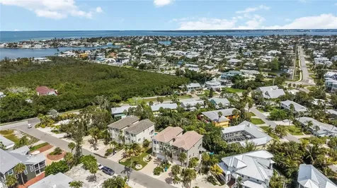 215 81st Street Holmes Beach FL 34217