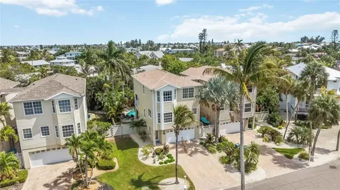 215 81st Street Holmes Beach FL 34217