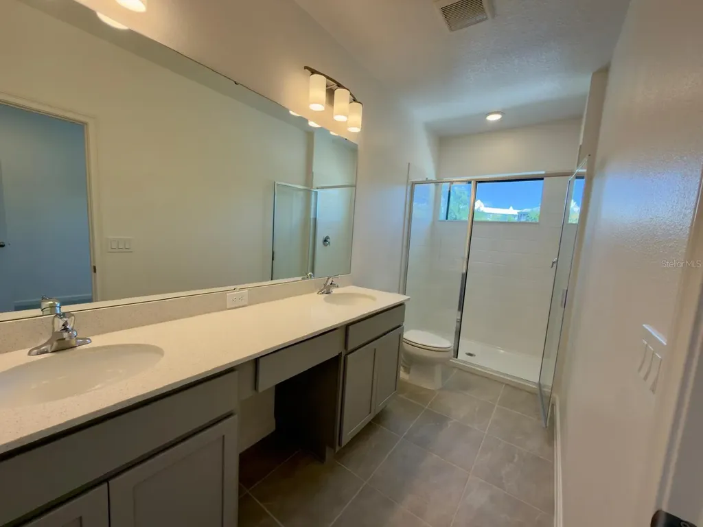 10592 Ebb Tide Lane Orlando FL 32821
