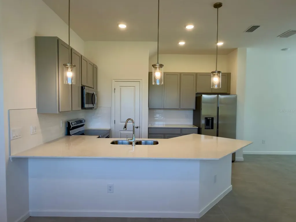 10592 Ebb Tide Lane Orlando FL 32821