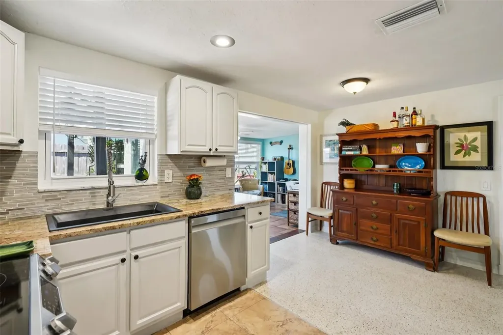 4201 Beacon Square Drive Holiday FL 34691