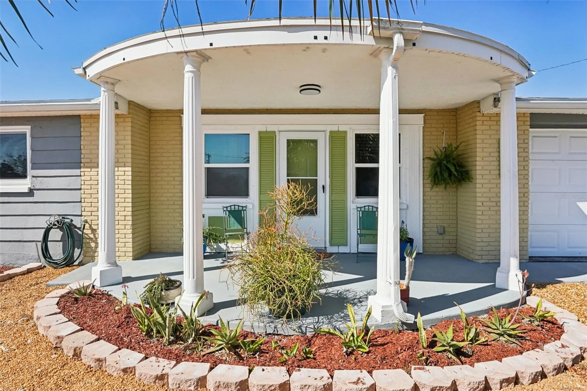 4201 Beacon Square Drive Holiday FL 34691