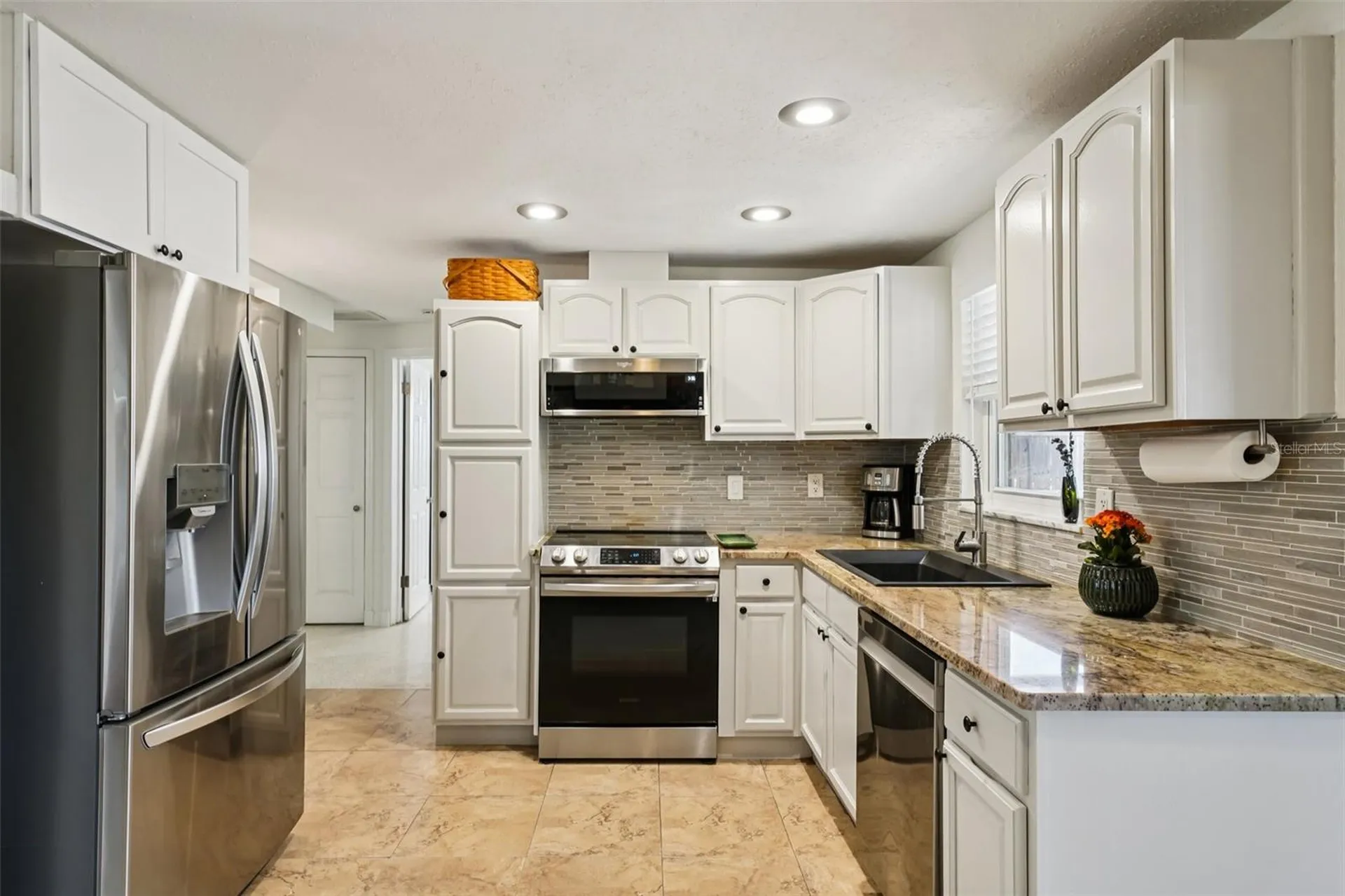4201 Beacon Square Drive Holiday FL 34691