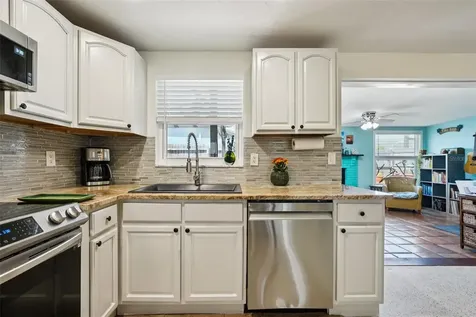 4201 Beacon Square Drive Holiday FL 34691