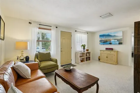 4201 Beacon Square Drive Holiday FL 34691