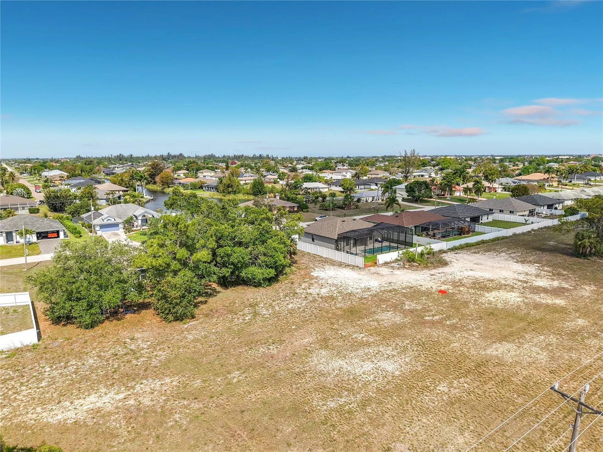 1305 SW 8th Place Cape Coral FL 33991