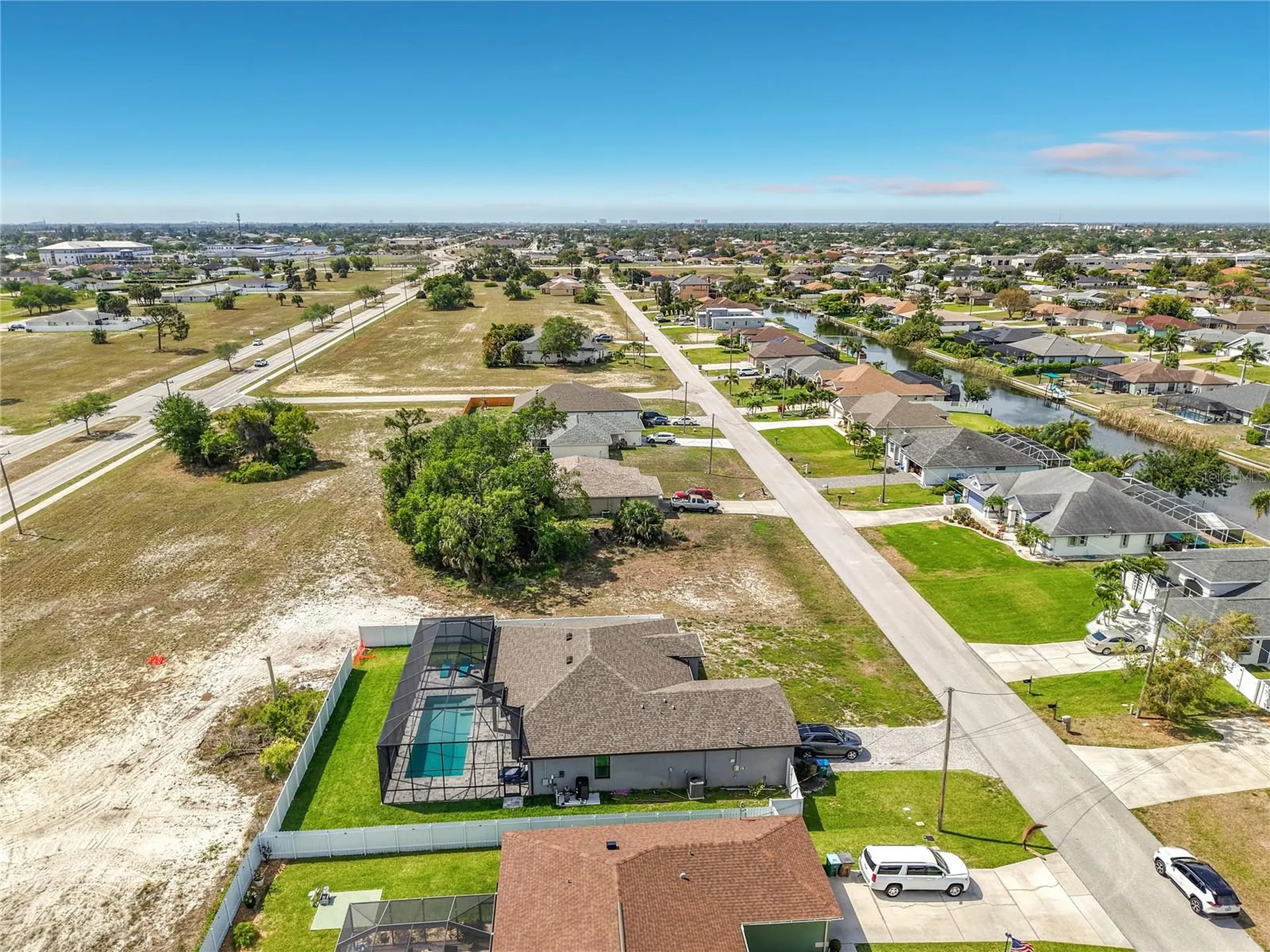 1305 SW 8th Place Cape Coral FL 33991
