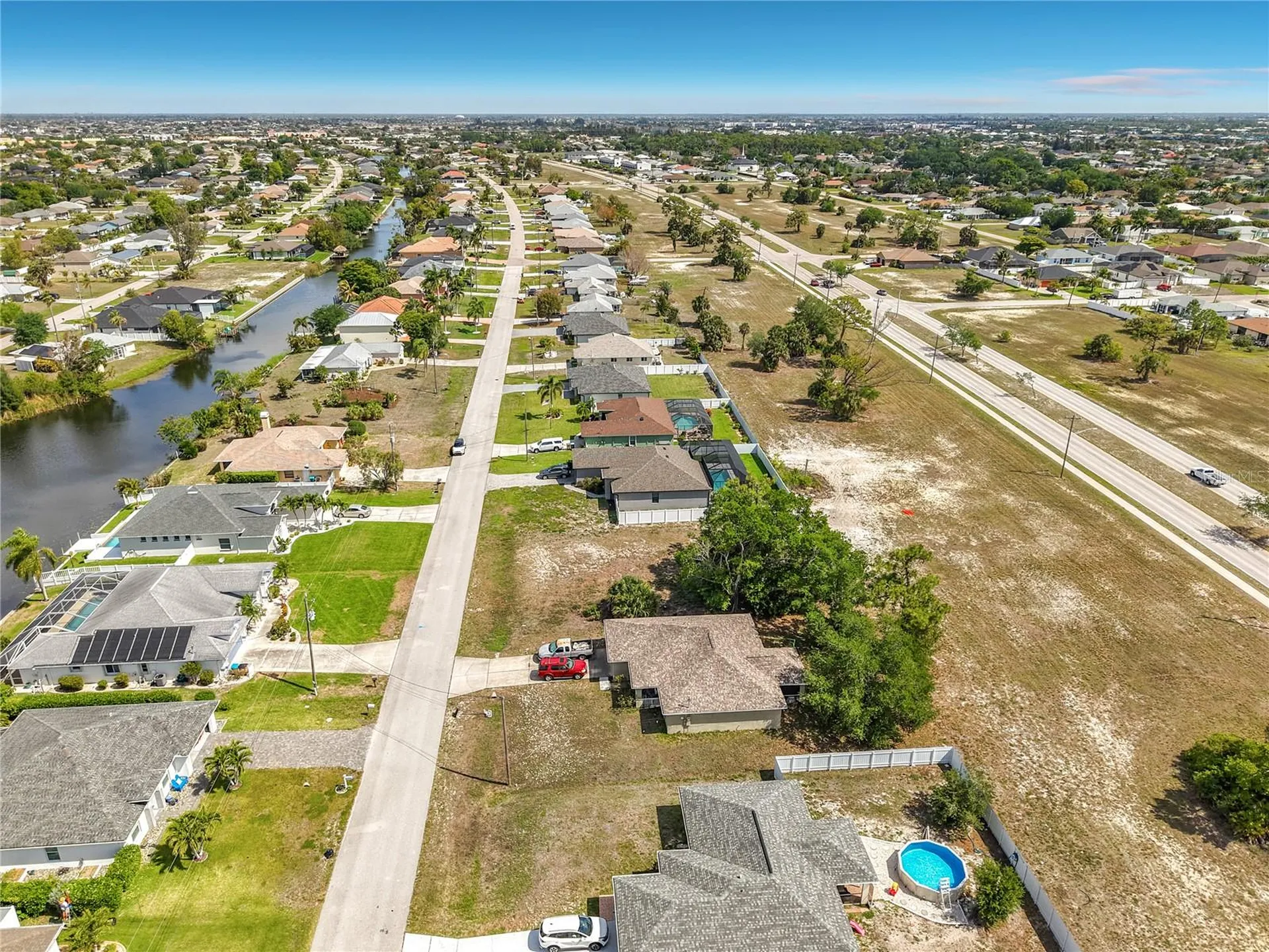 1305 SW 8th Place Cape Coral FL 33991