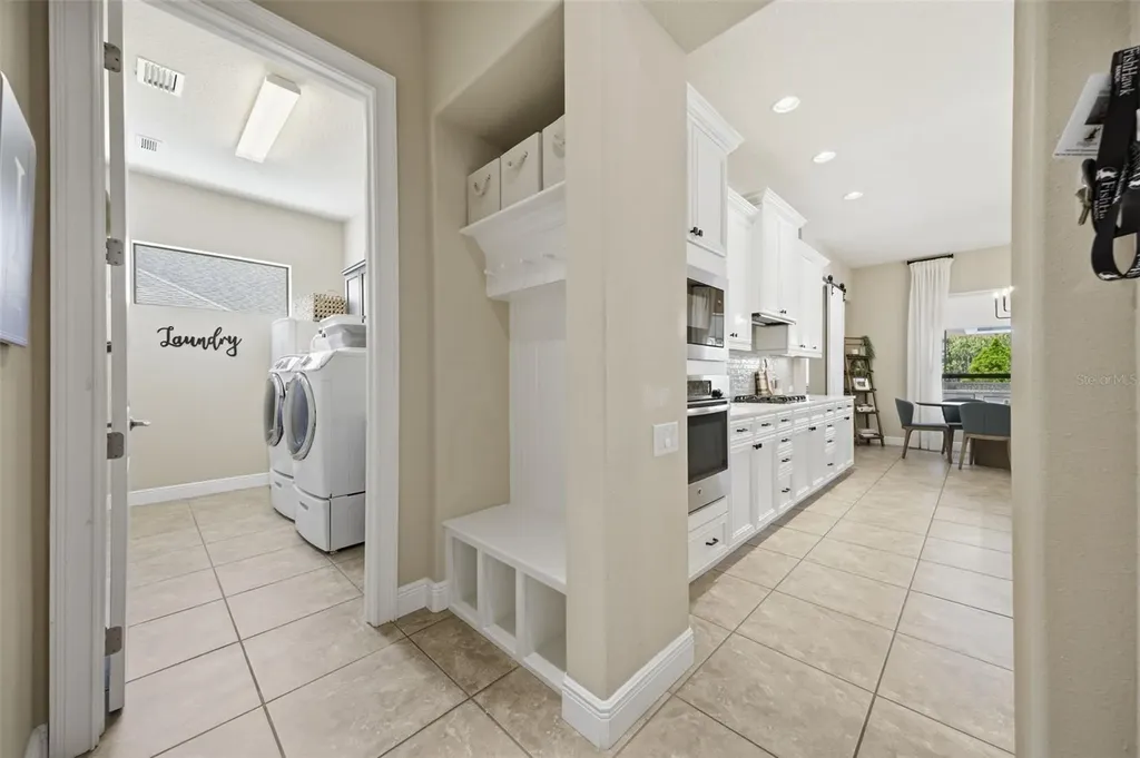 5903 Alana Leigh Place Lithia FL 33547