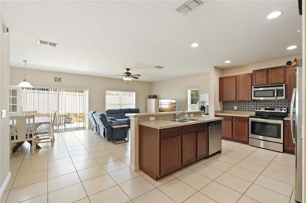 222 Bella Way Groveland FL 34736